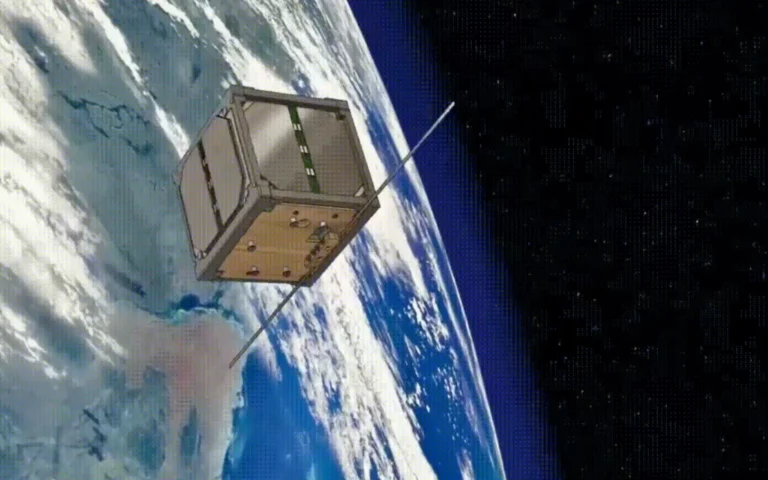 satélite de madeira, LignoSat, lançado pela SpaceX