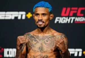 Matheus Mendonça, ex-UFC, fratura pênis durante treino e passará por cirurgia. Lutador ficará afastado dos ringues por dois meses.