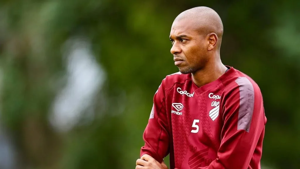 Fernandinho: O fim de uma era no Athletico-PR